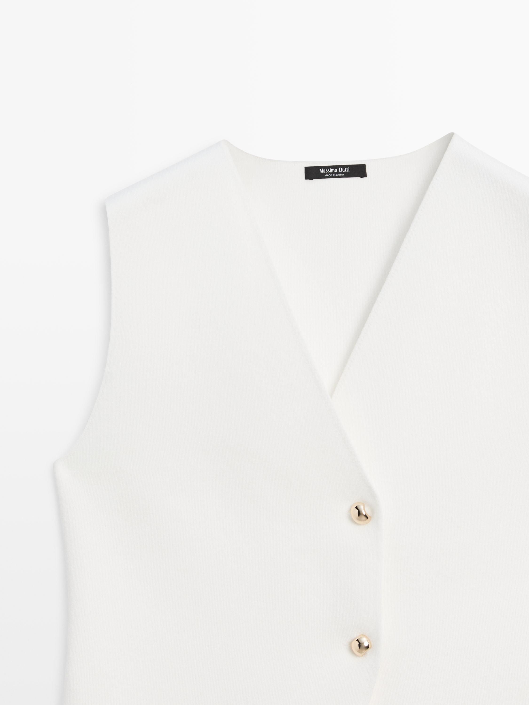 Gilet en maille à col V et boutons